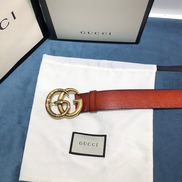 スーパーコピーグッチベルト素材ディテール